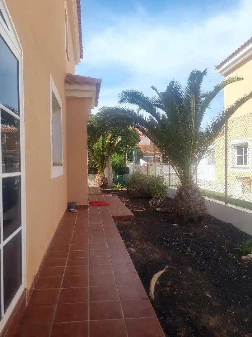 Vista exterior de Casa o chalet en venta en Antigua con Balcón