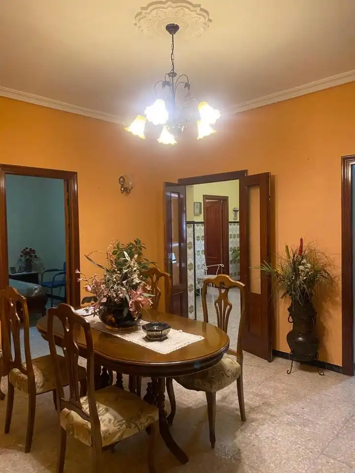 Comedor de Casa o chalet en venta en Dos Hermanas con Aire acondicionado y Trastero