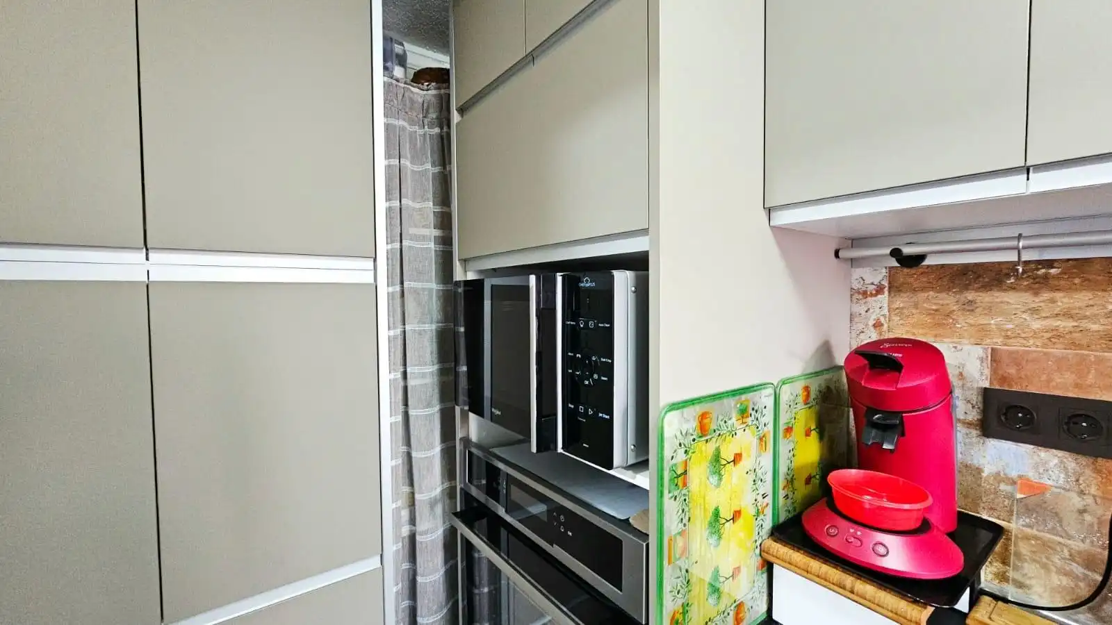 Piso con terraza en venta en Calle ALMORADI, imagen 11
