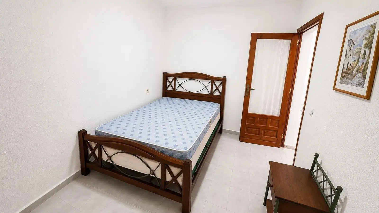 Habitación de Casa adosada en venta en Torrevieja con Amueblado, Horno y TV