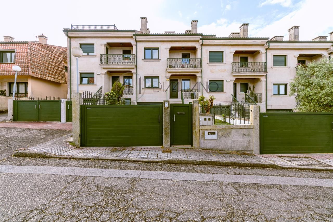 Exterior view of Single-family semi-detached for sale in Baiona  with Heating, Private garden and Terrace