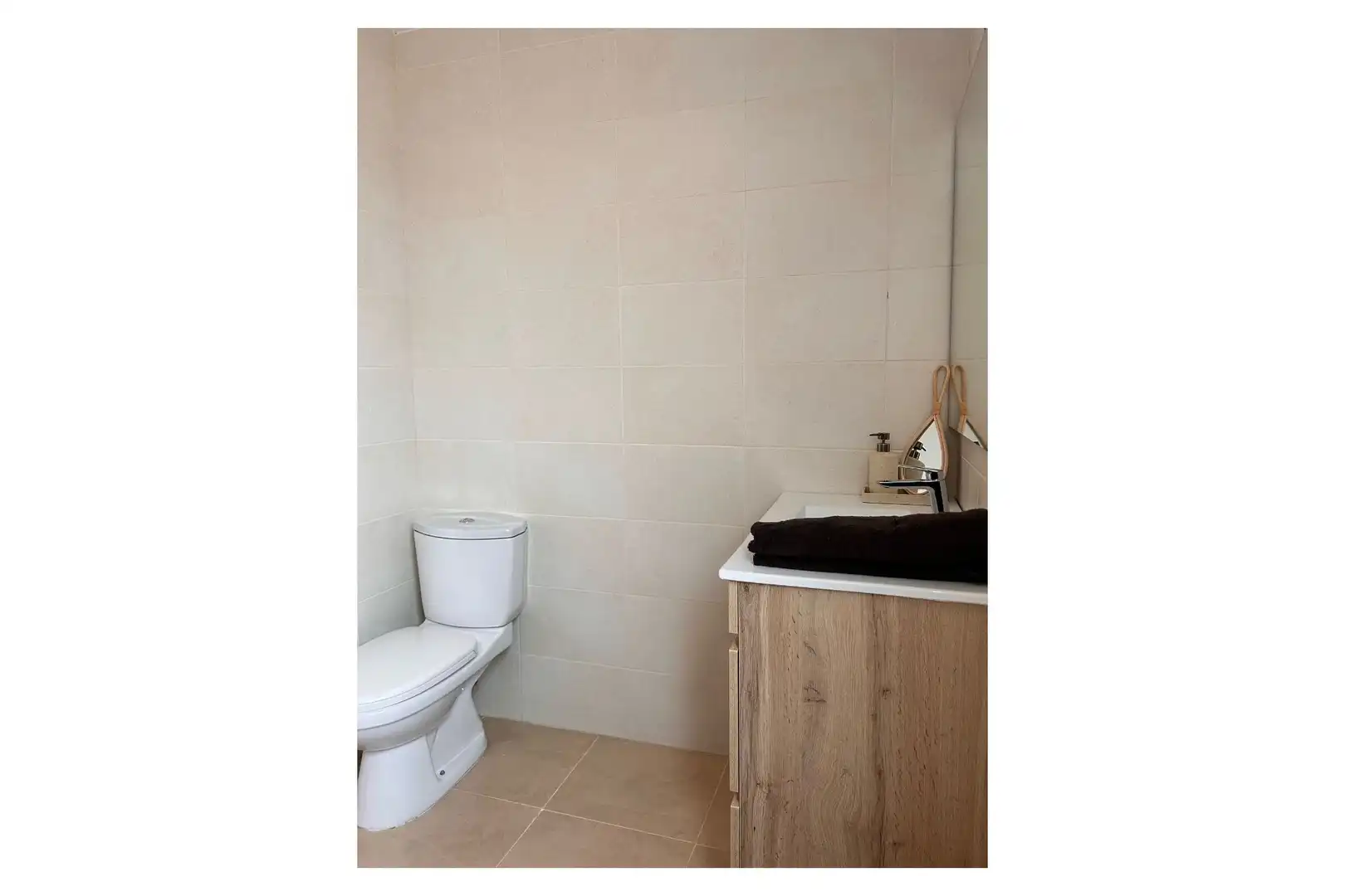 Baño de Piso en venta en Orihuela con Aire acondicionado, Terraza y Balcón