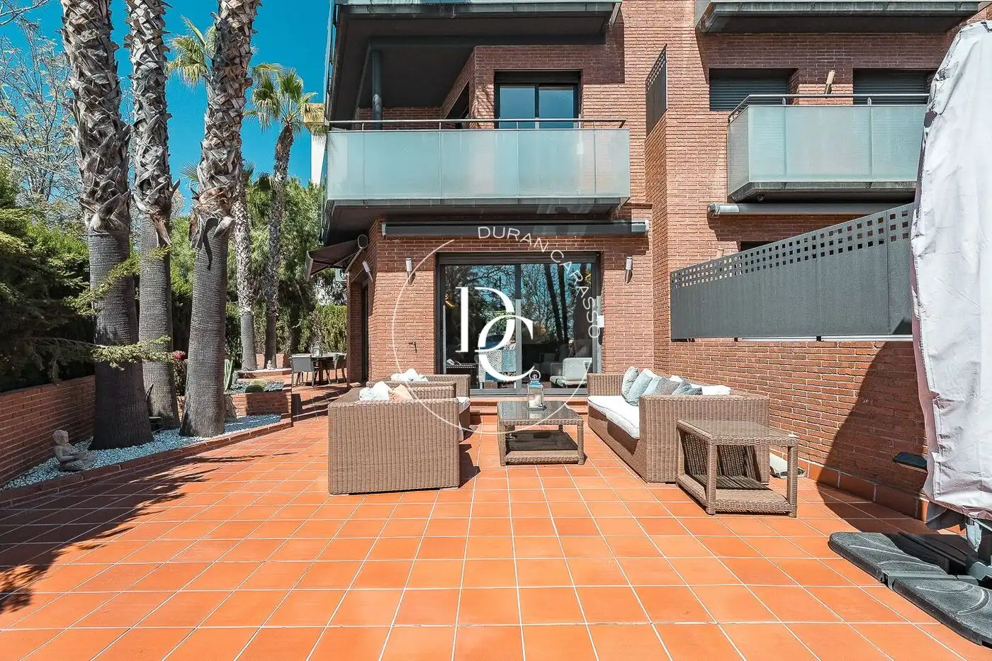 Terrassa de Casa o xalet en venda en Sitges amb Aire condicionat, Calefacció i Jardí privat