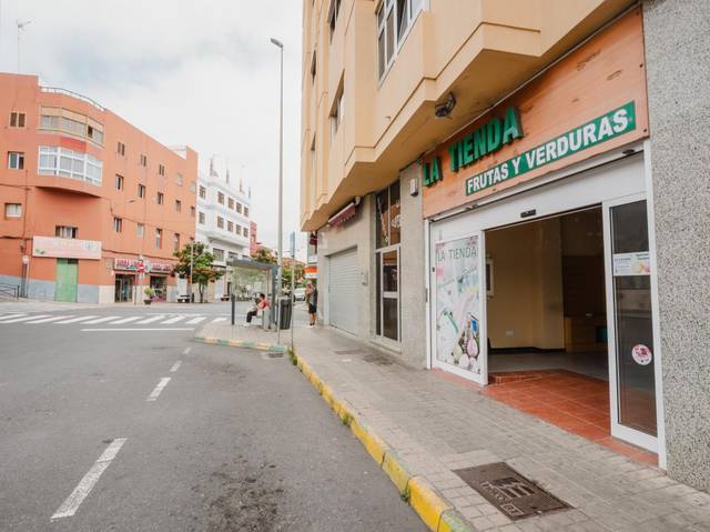 Local comercial en Venta en Calle Calle Bruno Pérez Medina, 1, 1 en Arucas Casco