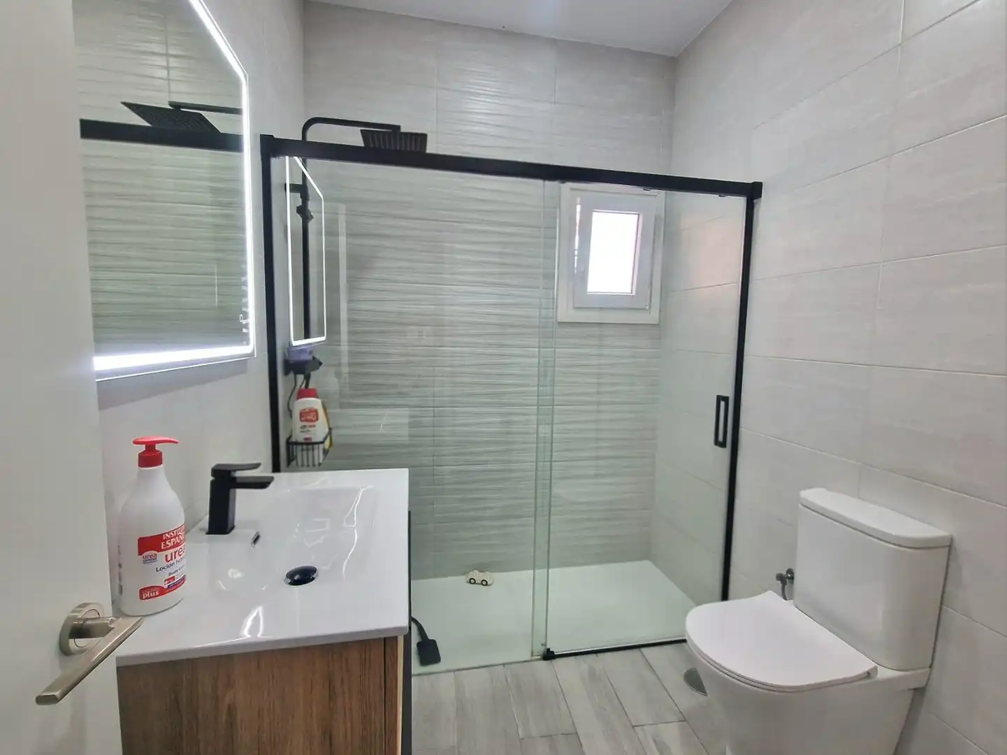 Bathroom of Houses for sale in Jerez de la Frontera  with Air Conditioner