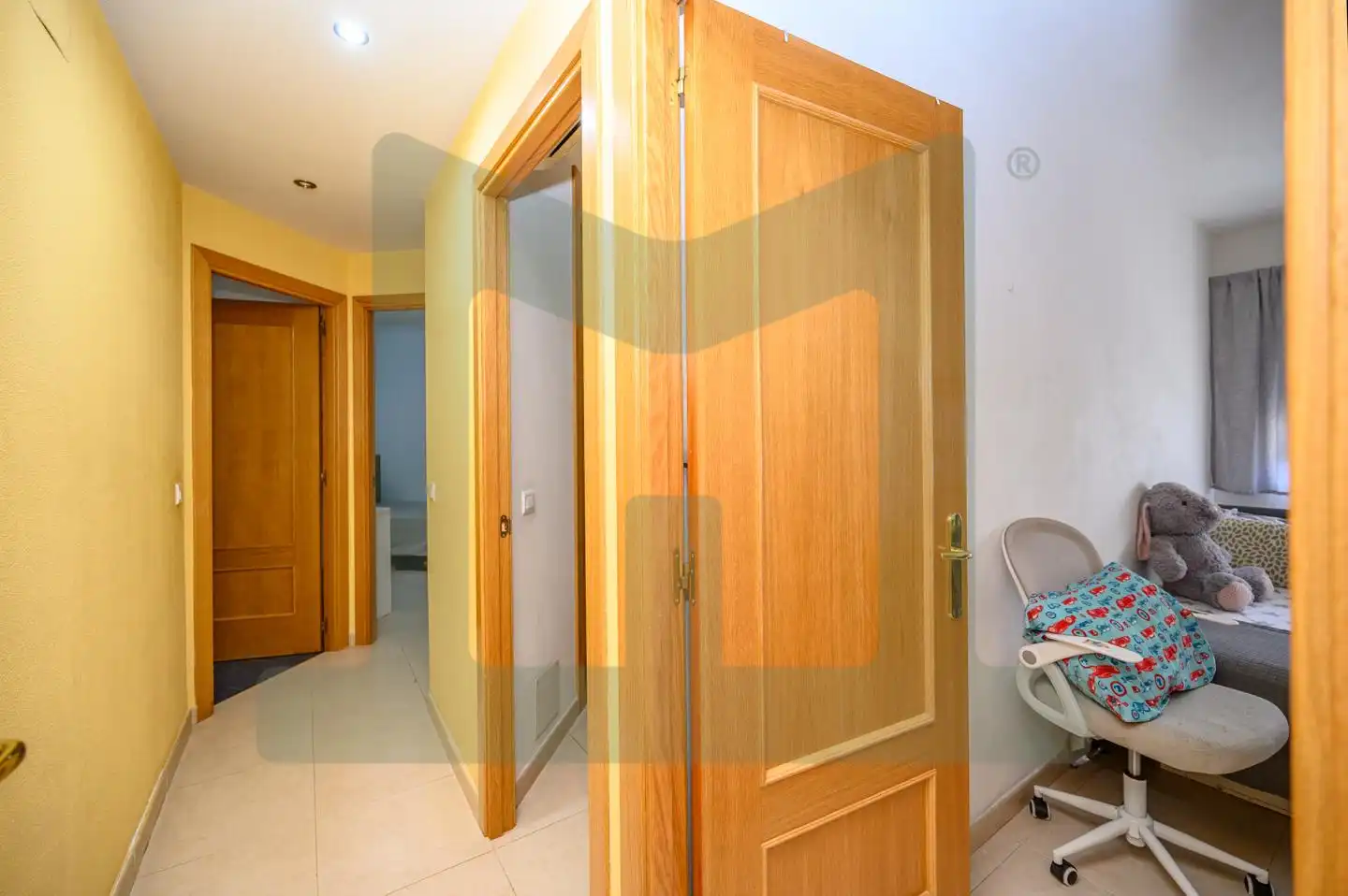 Wohnung zum Verkauf in Parla mit Klimaanlage, Heizung und Terrasse