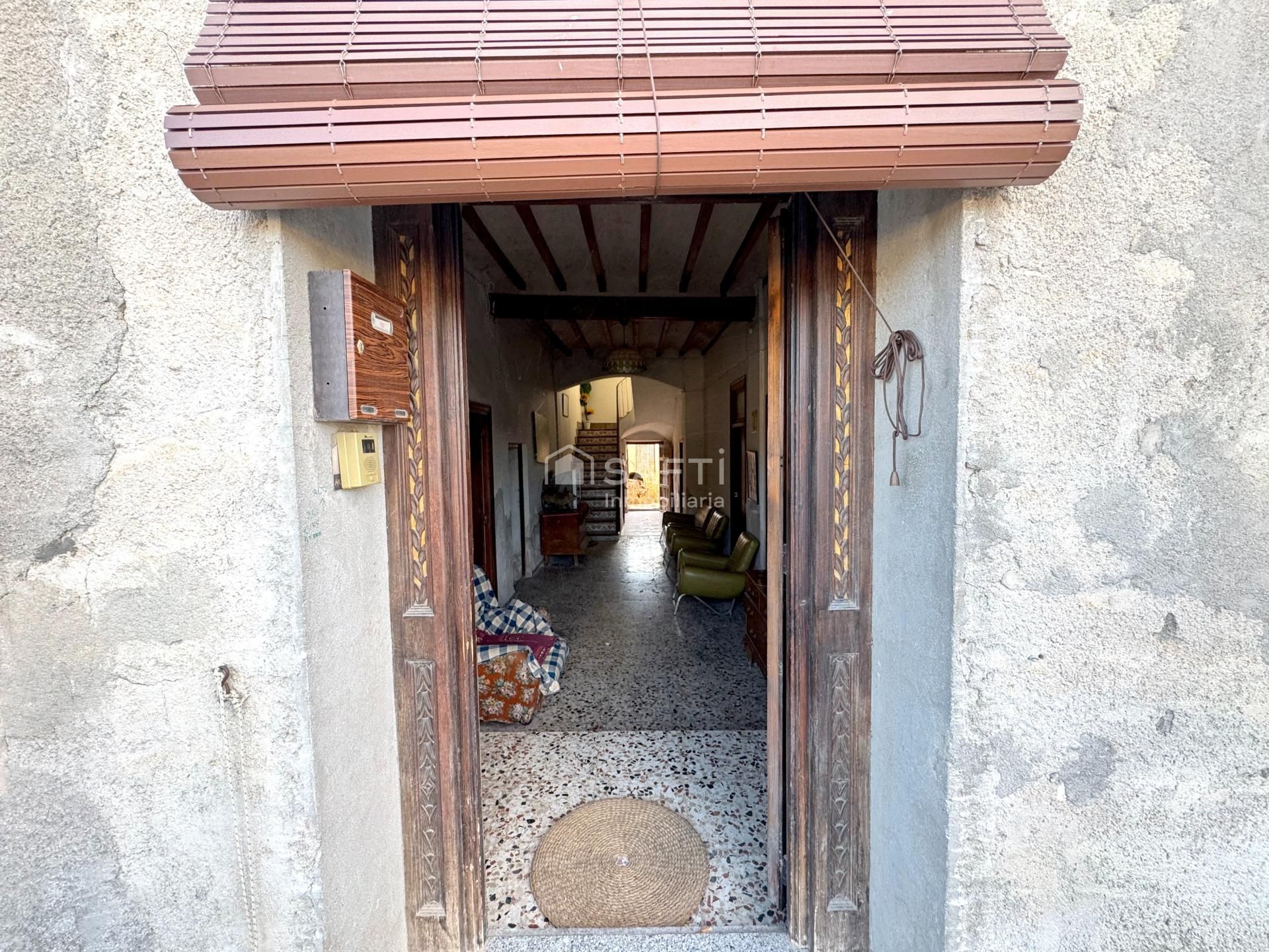 Single-family semi-detached for sale in El Pinós / Pinoso  with Terrace and Balcony