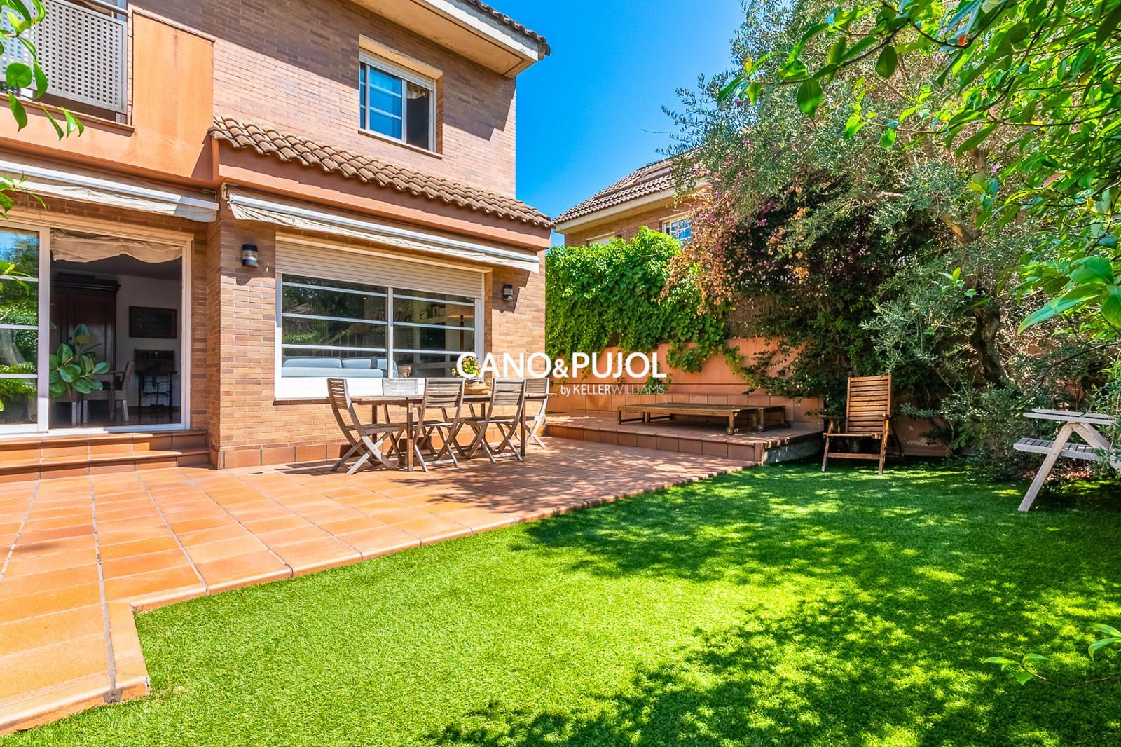 Jardín de Casa o chalet en venta en Sant Cugat del Vallès con Aire acondicionado, Calefacción y Terraza
