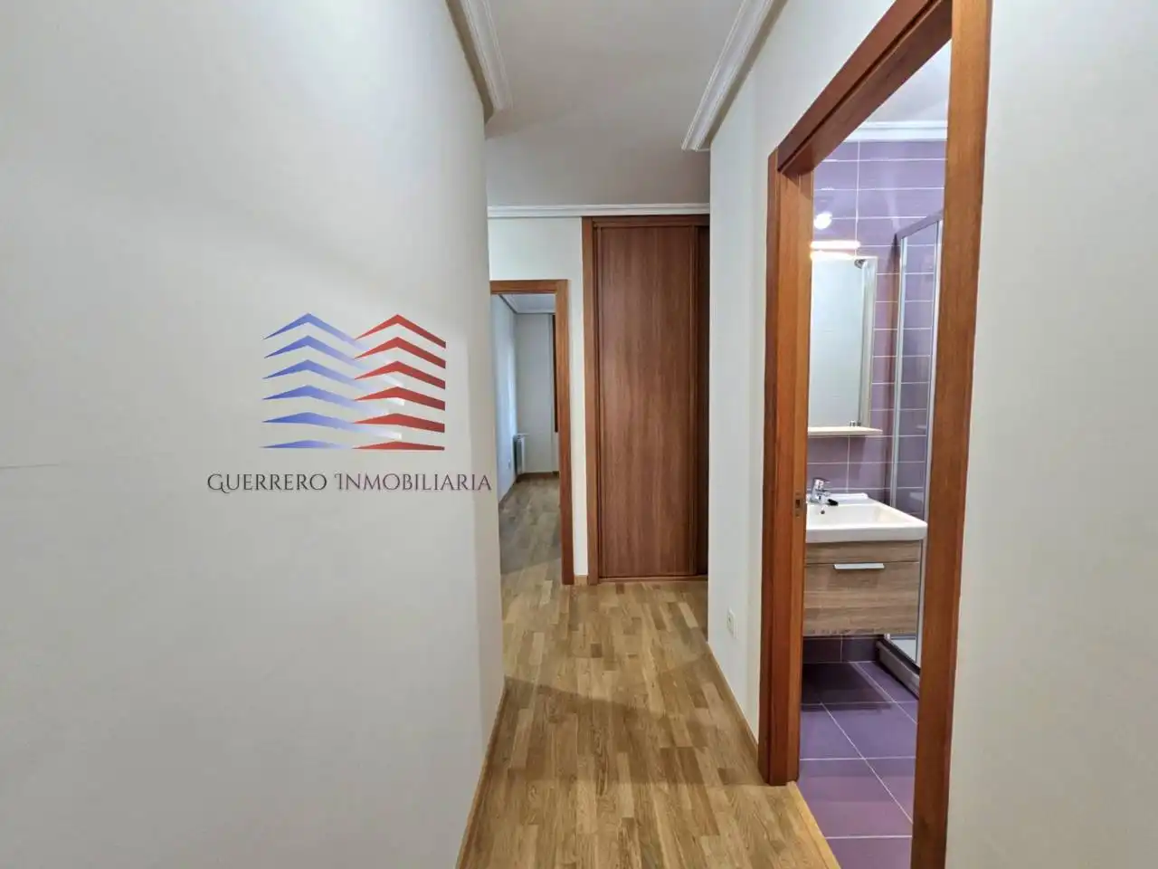 Wohnung zur Miete in Ourense Capital  mit Heizung, Parkett und Abstellraum
