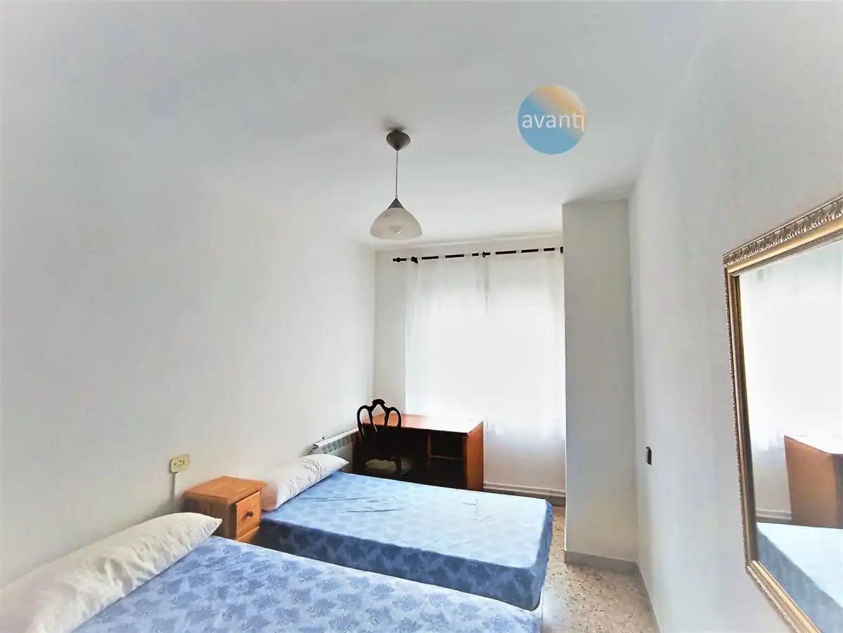Bedroom of Flat for rent in Salamanca  with Heating, Terrace and Furnished