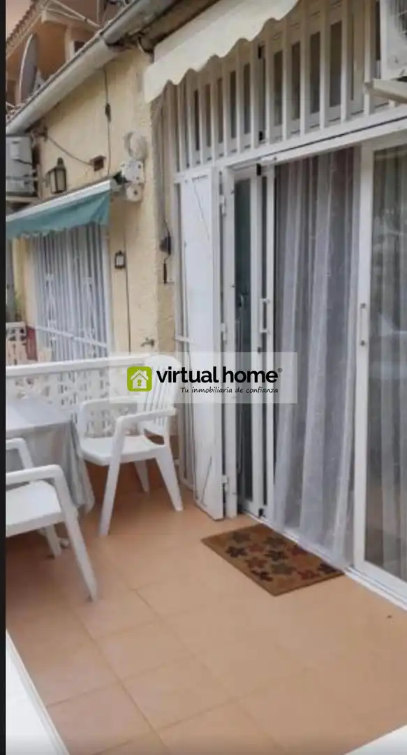 Bedroom of Houses for sale in Benidorm  with Air Conditioner and Community pool