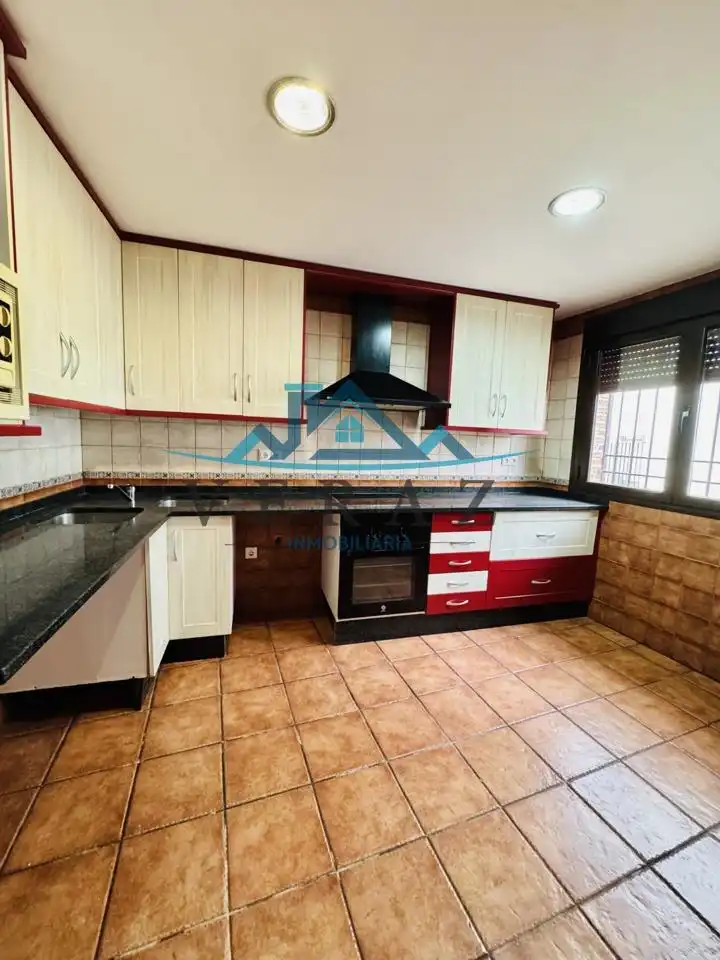 Cocina de Casa adosada en venta en Velada con Trastero