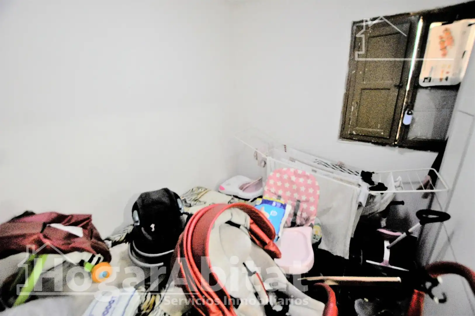 Wohnung zum Verkauf in Valencia mit Klimaanlage, Heizung und Balkon