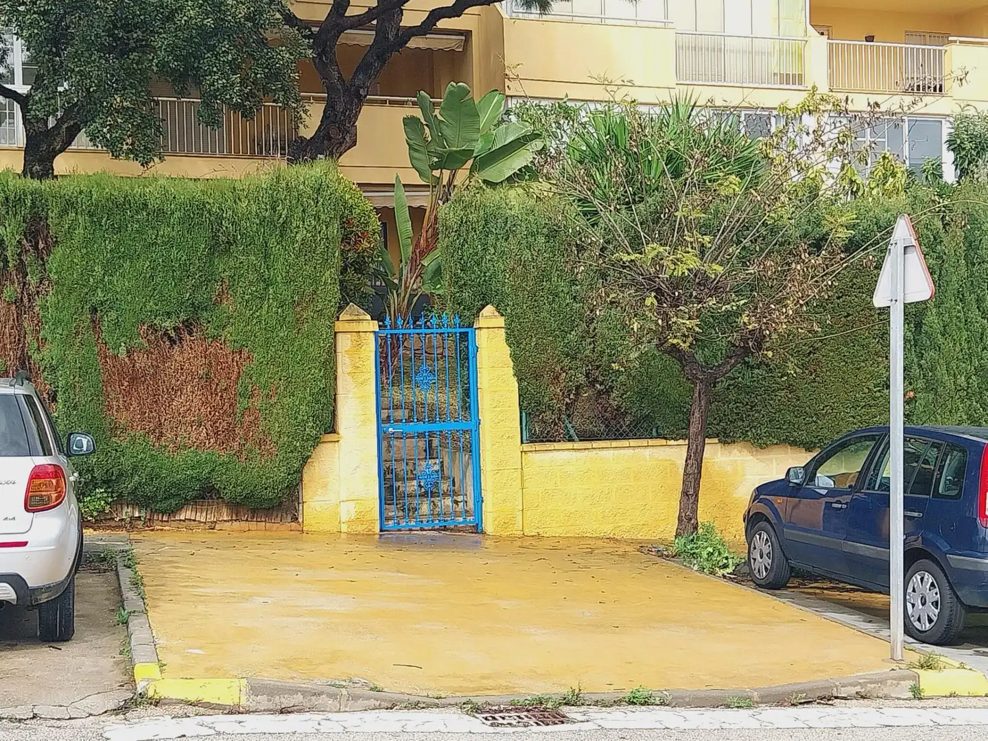 Parkplatz von Wohnung zur Miete in Mijas mit Klimaanlage, Heizung und Privatgarten