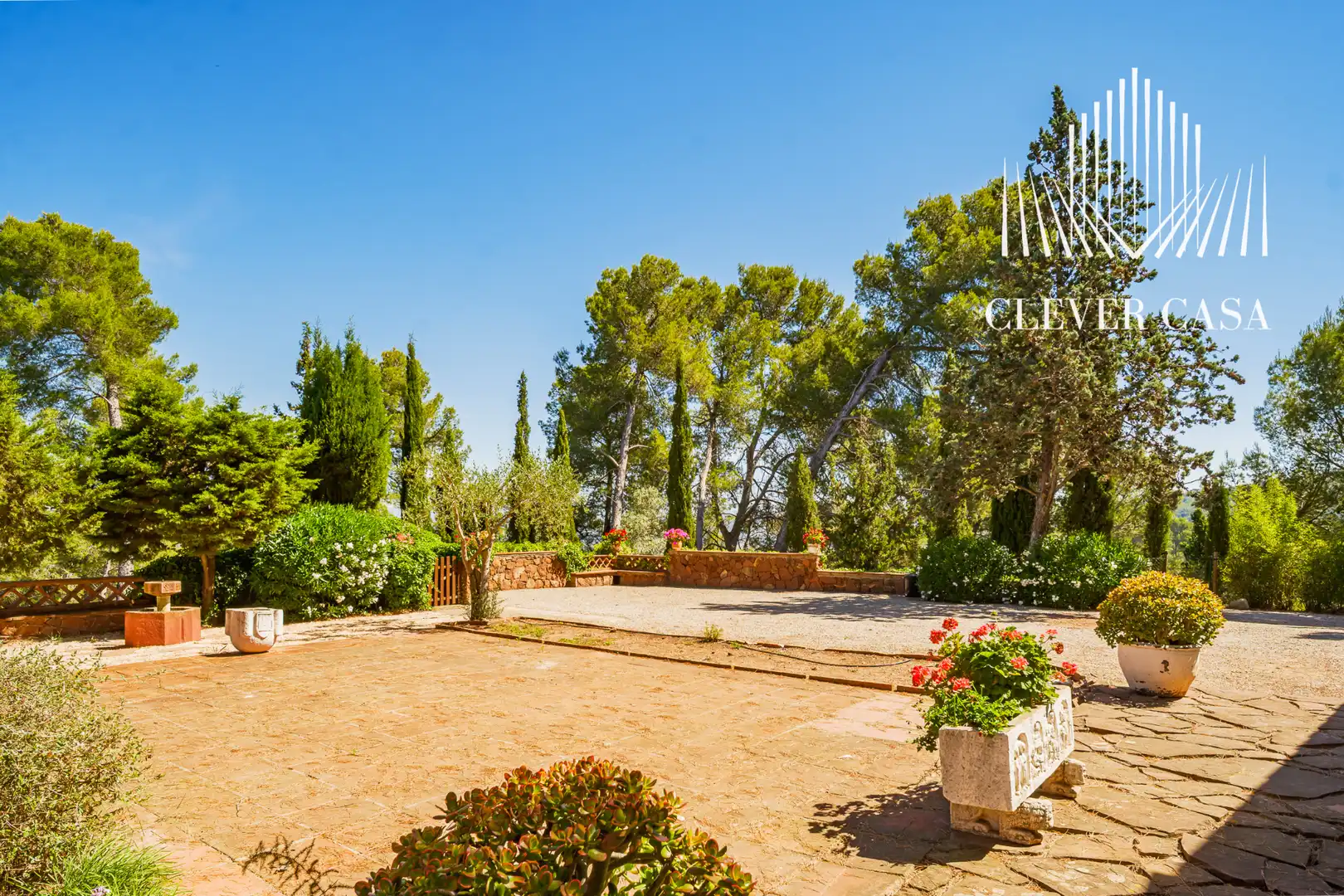 Jardín de Casa o chalet en venta en Castellví de Rosanes con Aire acondicionado, Calefacción y Jardín privado