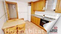 Kitchen of Flat for sale in Vila-real  with Air Conditioner