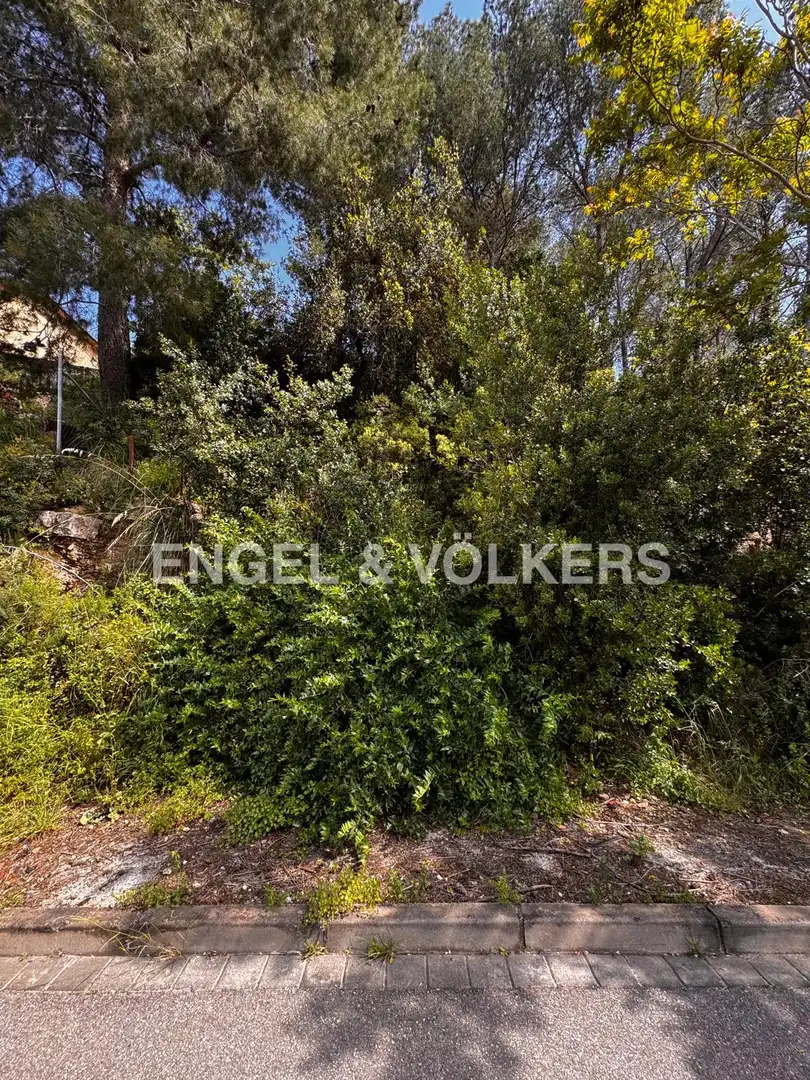 Terreny residencial en venda a Vallirana, imagen 3