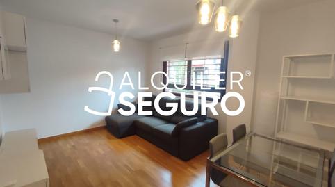Foto 3 de Piso de alquiler en De Algemesí, Timón,  Madrid Capital