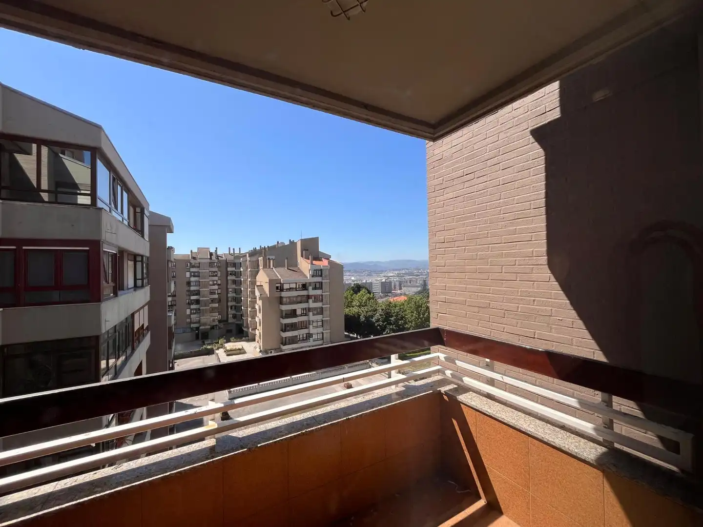 Vista exterior de Pis de lloguer en Santander amb Calefacció, Terrassa i Traster