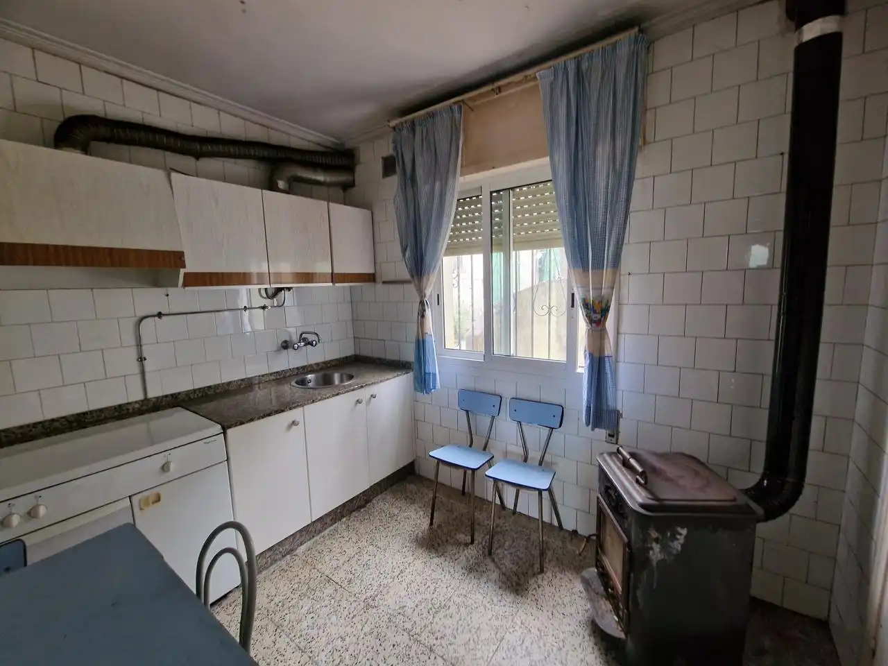 Cocina de Casa o chalet en venta en Ourense Capital  con Jardín privado y Terraza