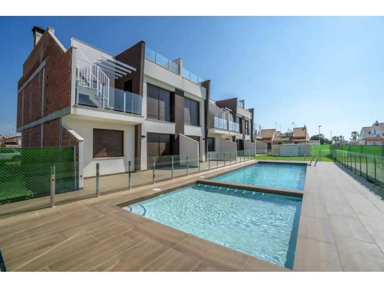 Piscina de Casa o xalet en venda en Murcia amb Jardí privat