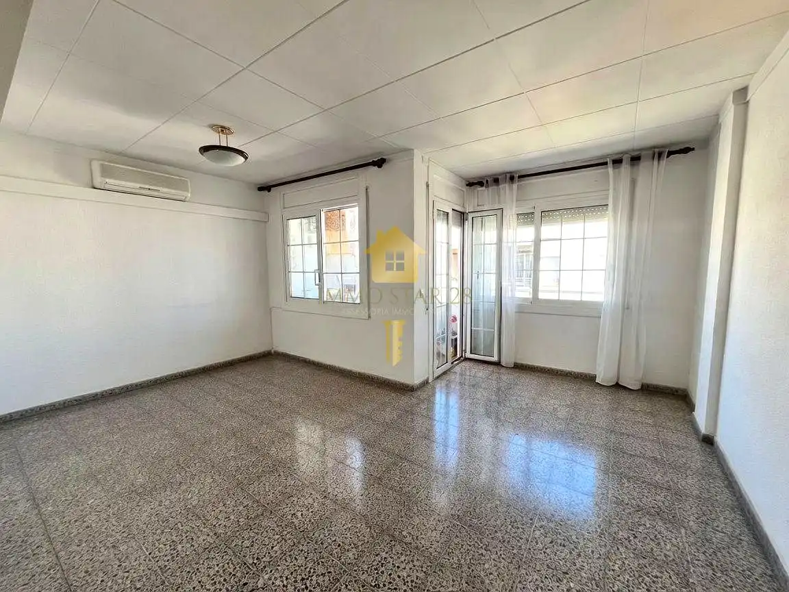 Piso de alquiler en Avinguda Jaume I, Centre