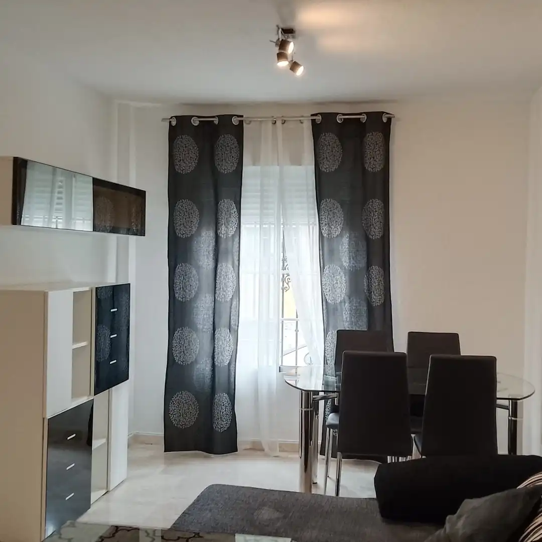 Wohnzimmer von Wohnung zur Miete in Churriana de la Vega mit Möbliert, Ofen und Waschmaschine