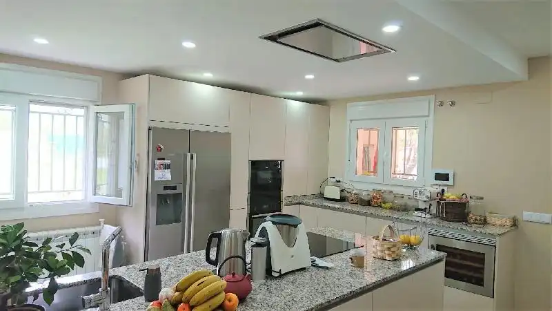 Kitchen of Houses for sale in Plasencia  with Heating, Terrace and Furnished