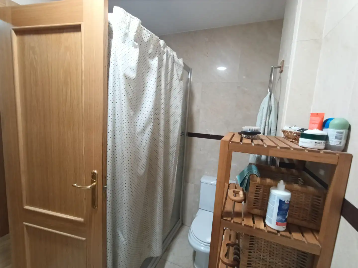 Bany de Casa adosada en venda en Parla amb Aire condicionat, Calefacció i Terrassa