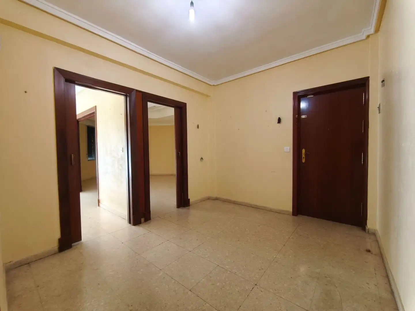 Piso en venta en Huelva con Terraza y Trastero