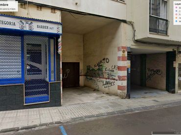 Individual en venda a Calle Cerdán Tallada 10