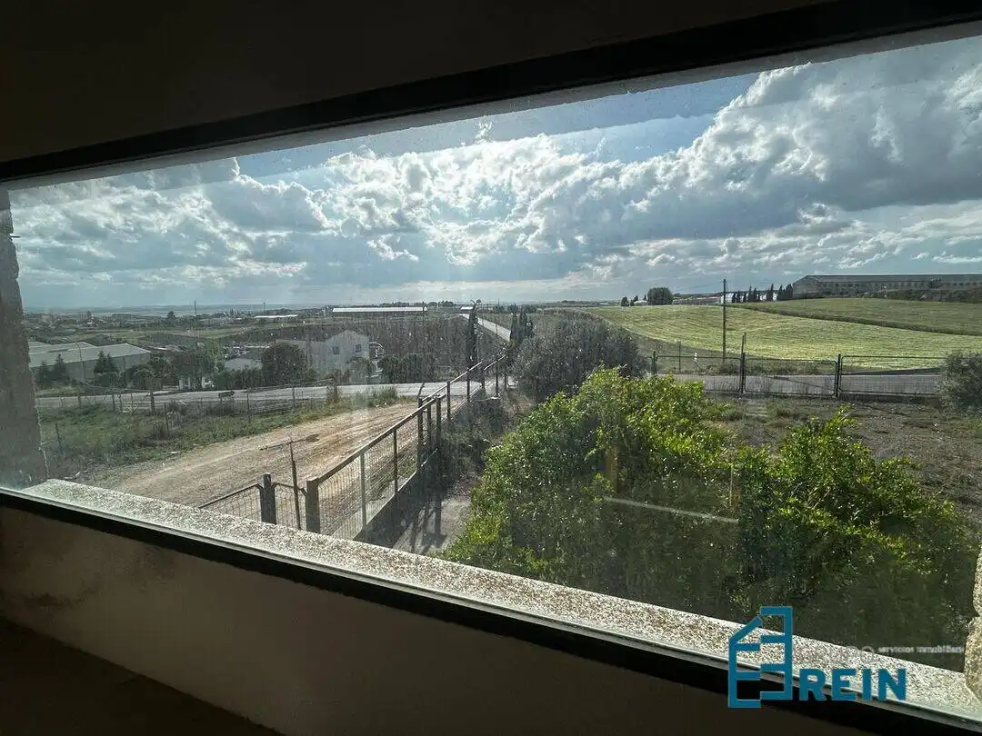 Commercial properties for rent in Recas
