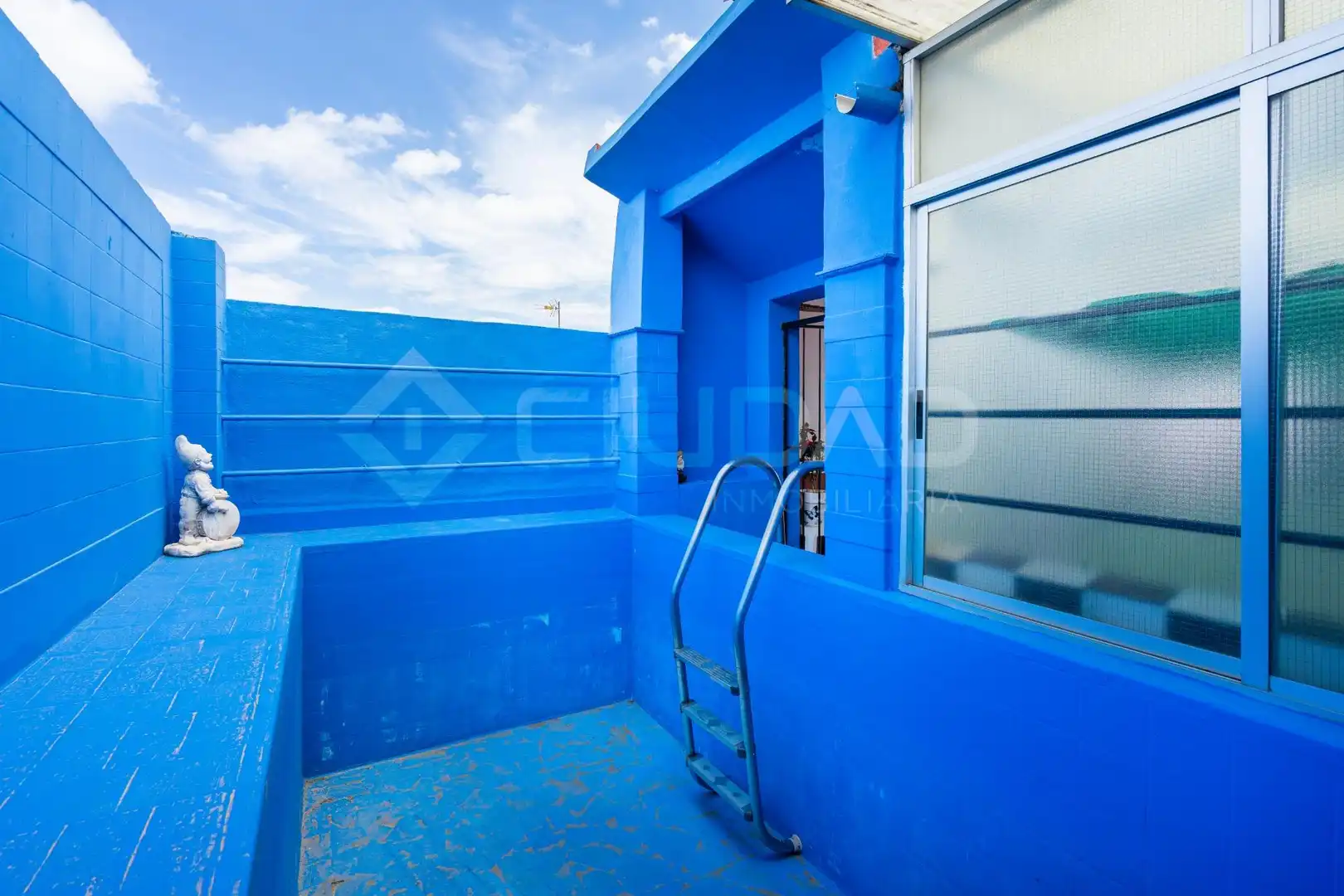 Swimming pool of Houses for sale in Sevilla