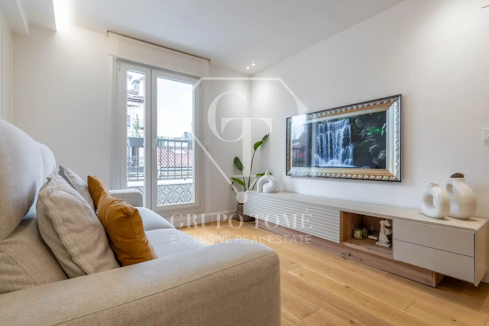 Sala de estar de Piso en venta en Donostia - San Sebastián  con Calefacción y Balcón