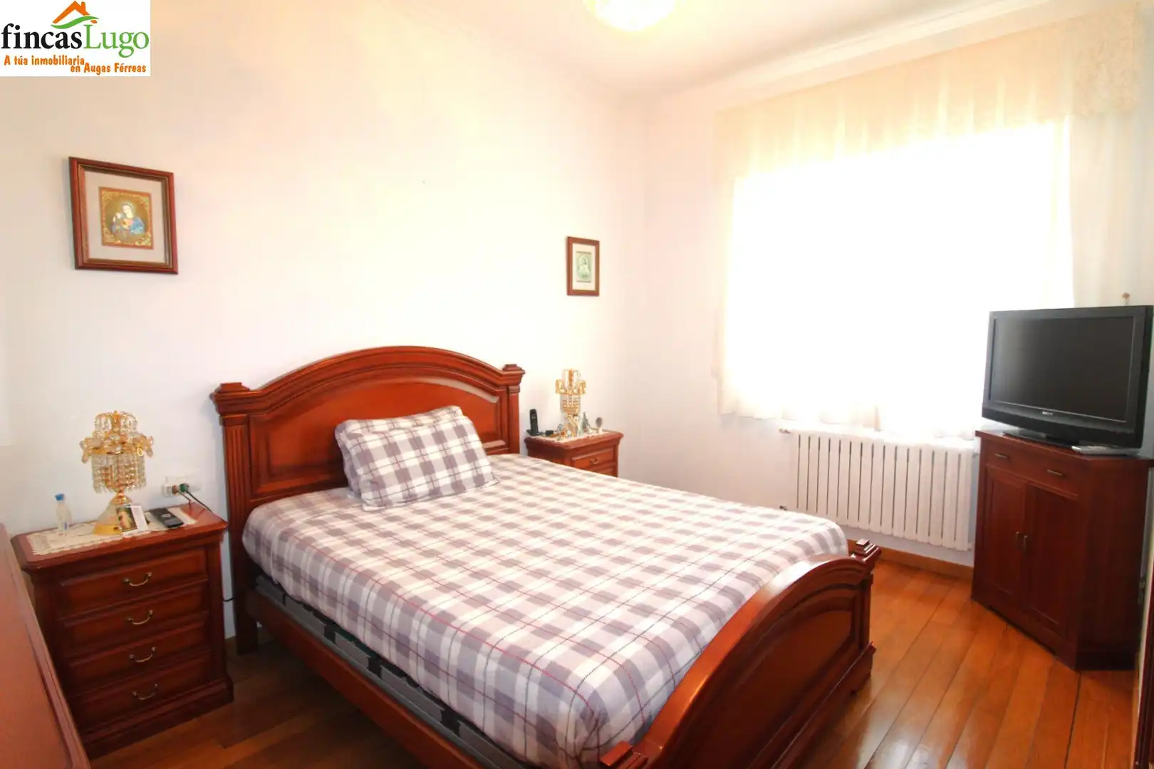 Habitación de Casa o chalet en venta en Lugo con Jardín privado, Terraza y Trastero
