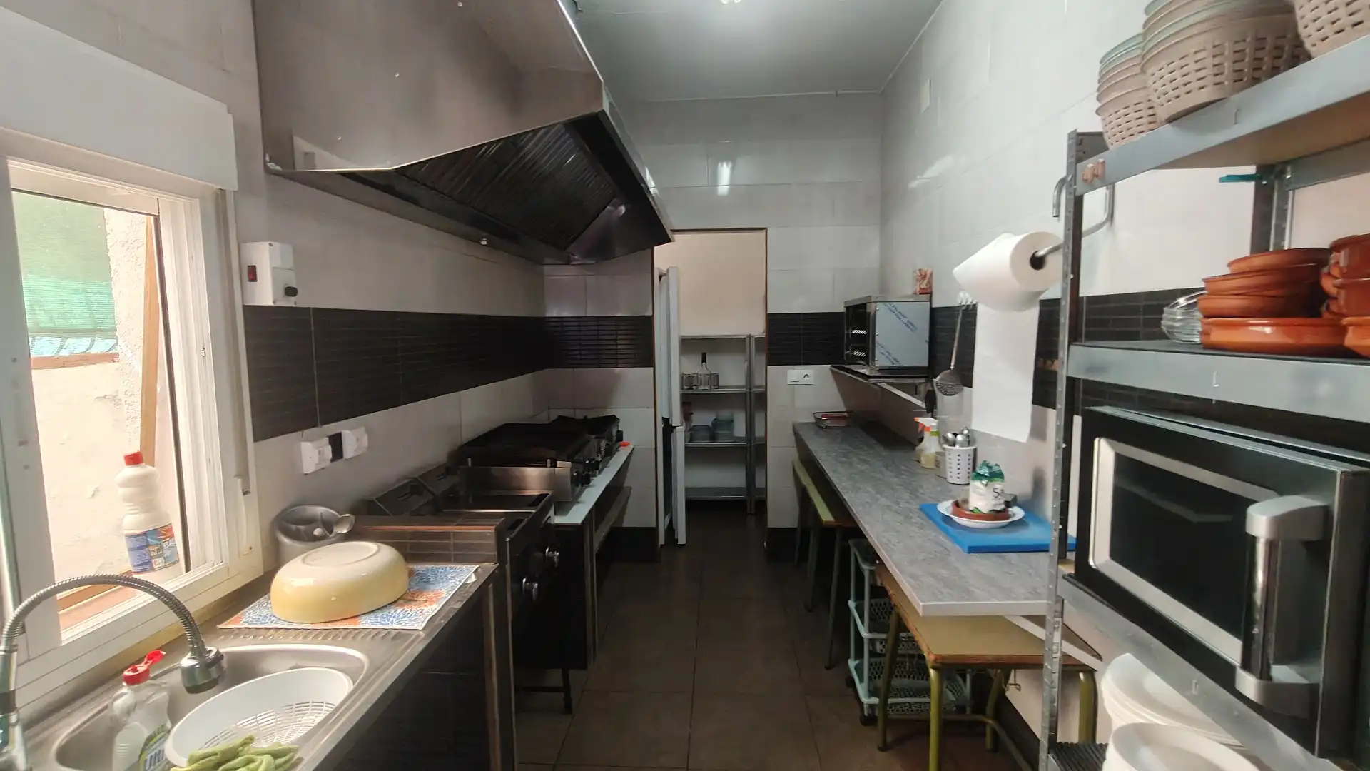Kitchen of Commercial properties for sale in Gorafe  with Air Conditioner, Terrace and Furnished