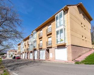 Exterior view of Flat for sale in Jarandilla de la Vera  with Terrace and Storage room