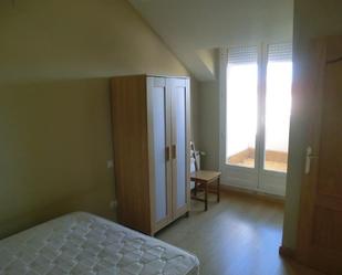 Bedroom of Attic for sale in Alcázar de San Juan  with Air Conditioner, Terrace and Balcony