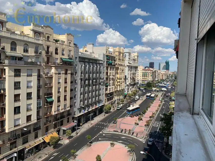 Außenansicht von Geschaftsraum zur Miete in Madrid
