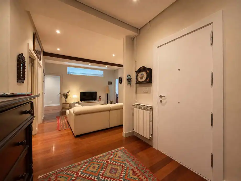 Sala d'estar de Pis en venda en Vitoria - Gasteiz amb Calefacció, Parquet i Terrassa