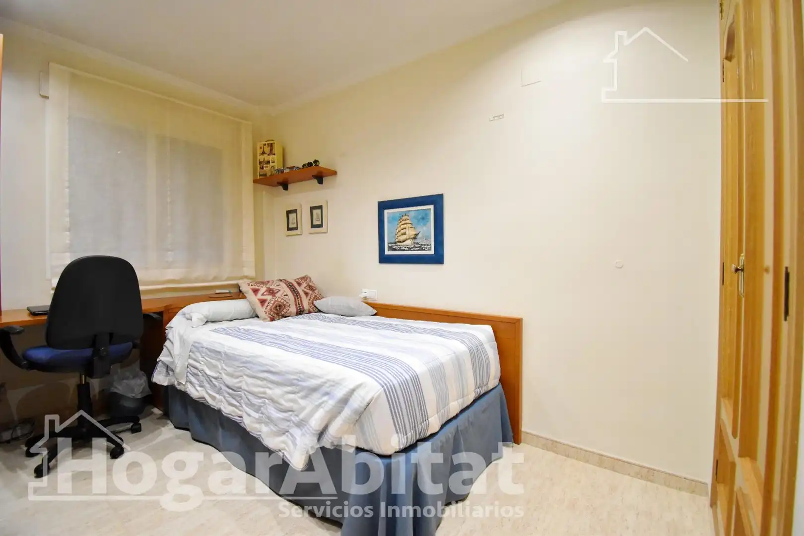 Habitación de Casa adosada en venta en El Real de Gandia con Aire acondicionado, Terraza y Trastero