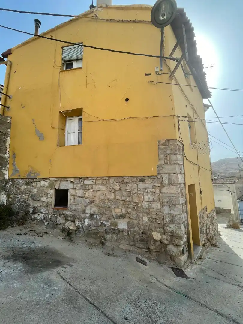 Vista exterior de Casa o xalet en venda en Fraga amb Moblat, Forn i Microones