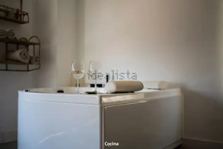 Baño de Piso en venta en Alcobendas con Aire acondicionado, Calefacción y Lavadora
