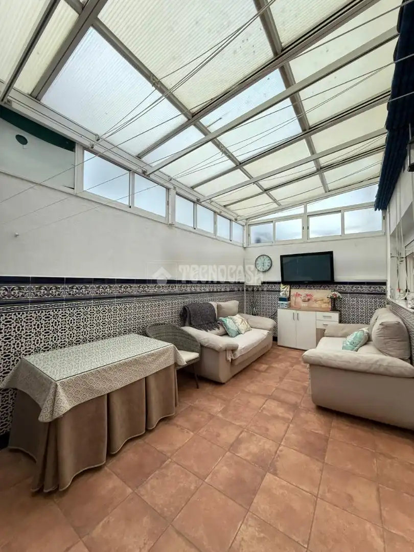 Detached homes for sale in Colores - Entreparques