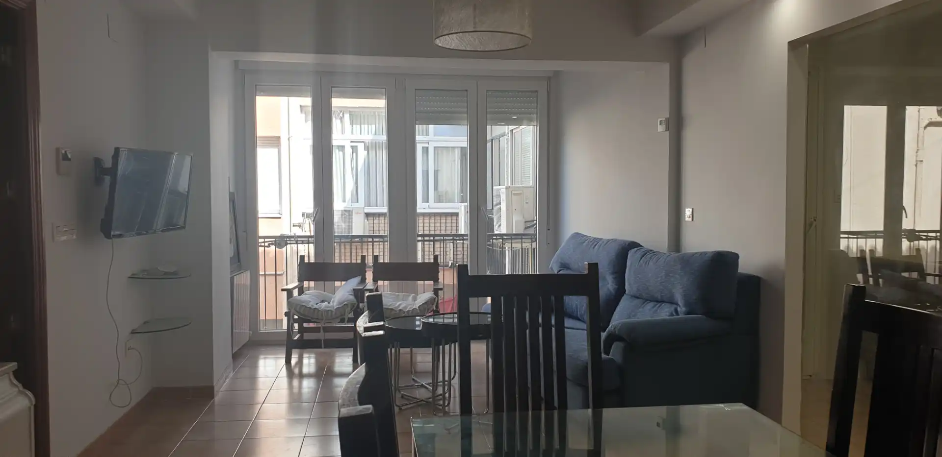 Living room of Flat for rent in Granada  with Air Conditioner, Heating and Furnished