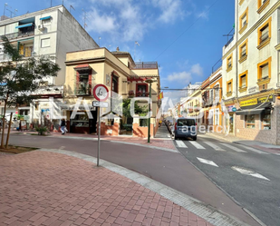 Vista exterior de Pis en venda en  Sevilla Capital amb Terrassa