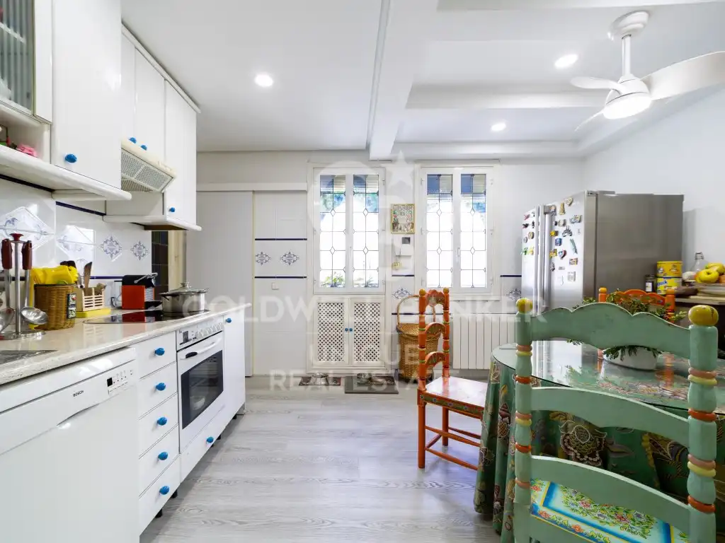 Cocina de Ático en venta en Madrid con Aire acondicionado, Calefacción y Amueblado