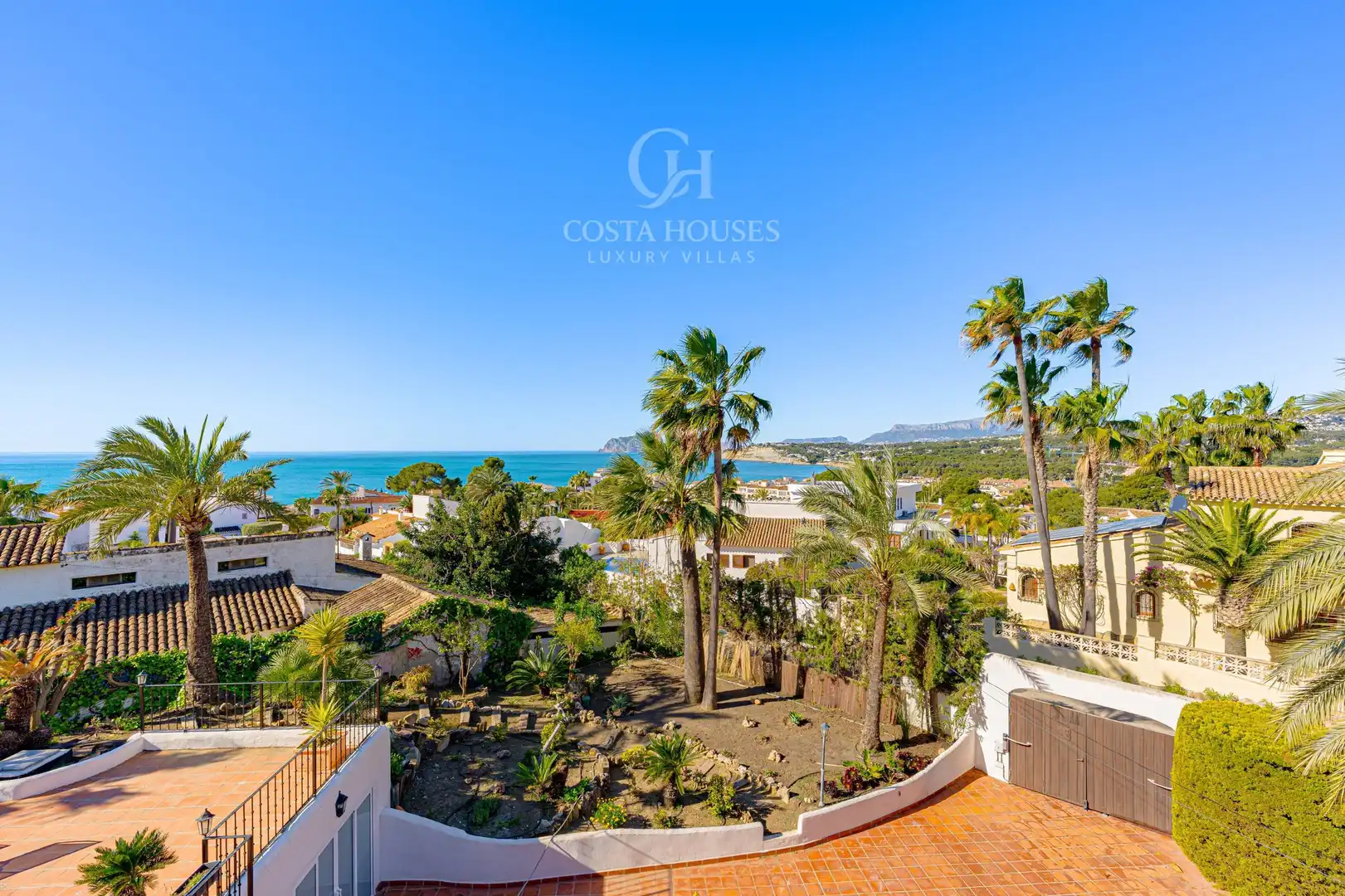 Vista exterior de Casa o chalet en venta en Moraira con Aire acondicionado, Calefacción y Jardín privado