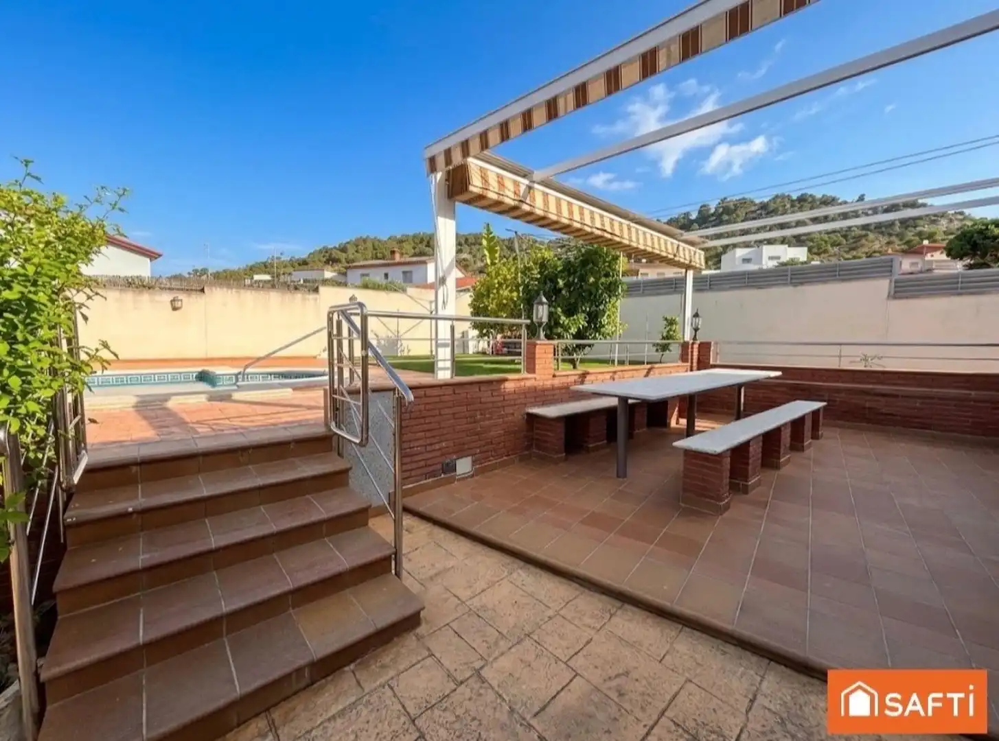 Terrassa de Casa o xalet en venda en Sant Pere de Ribes amb Calefacció