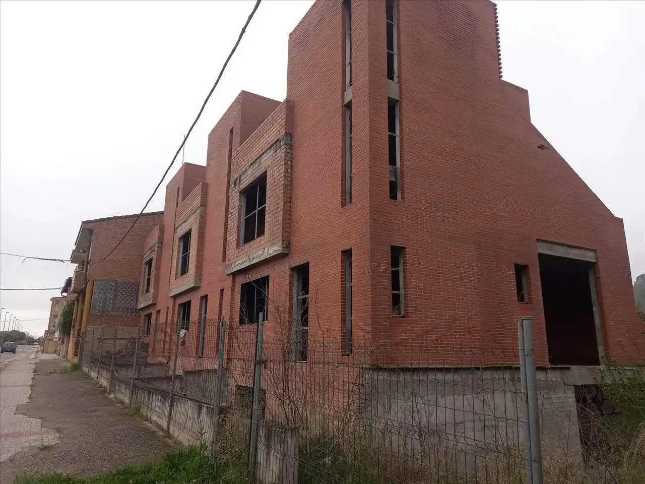 Casa adosada en venta en AVENIDA DE LA SIERRA, Nájera